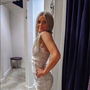 Meet your Posher, Claire